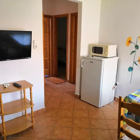 Holiday Scamard Apartment *